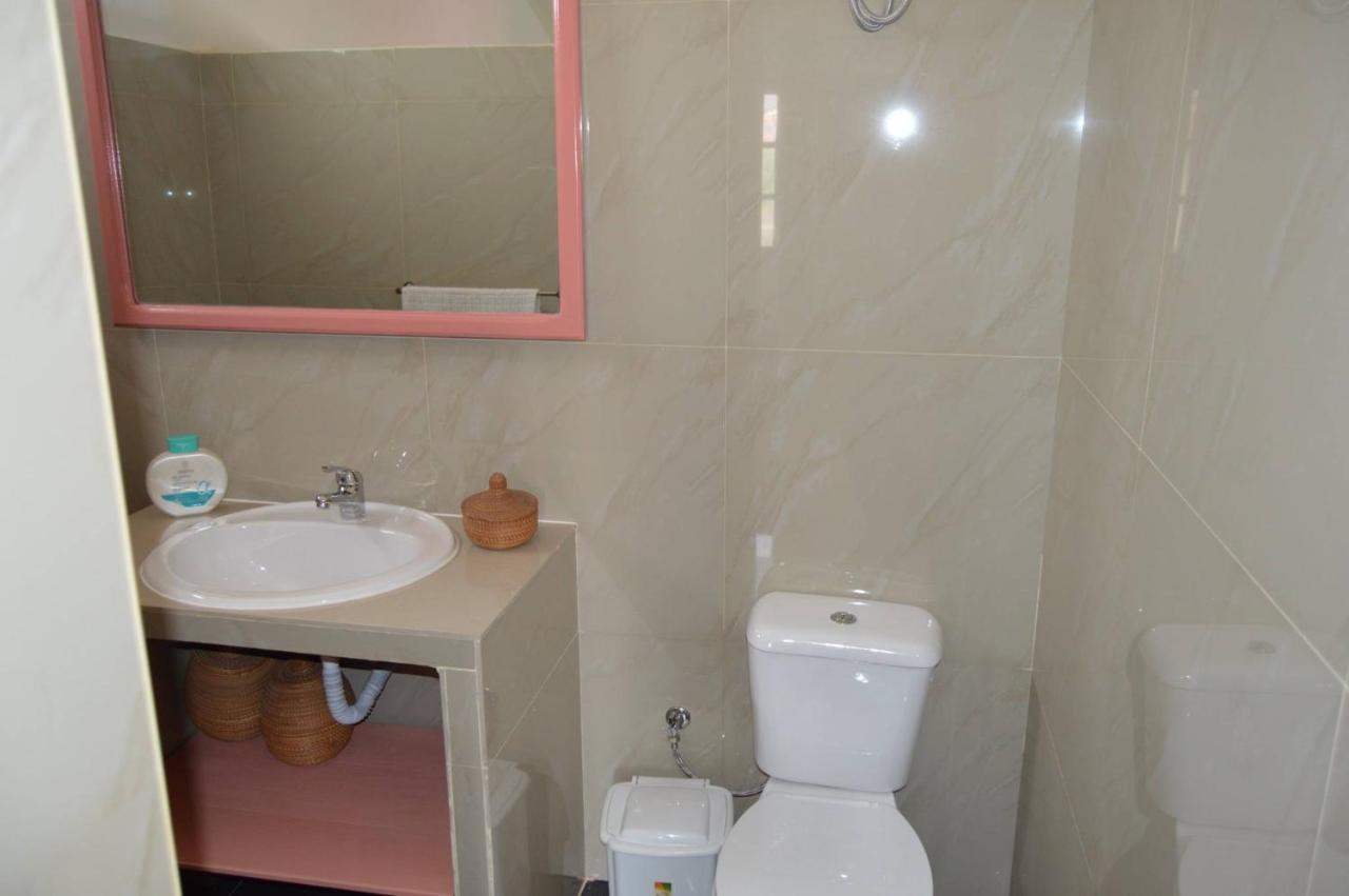 Apartamento T1 Mobiliado Com Wi-Fi Praia Bagian luar foto
